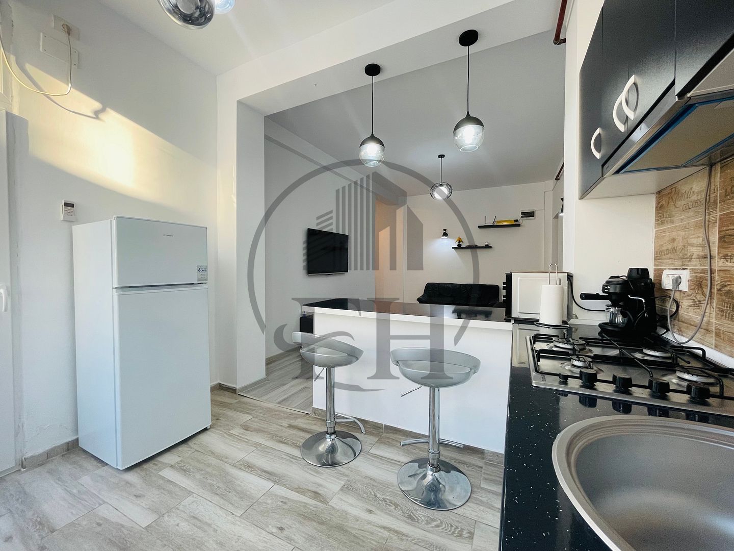 SOLD / VANDUT Apartament cu 2 camere de vânzare în zona Nord - Poză 4