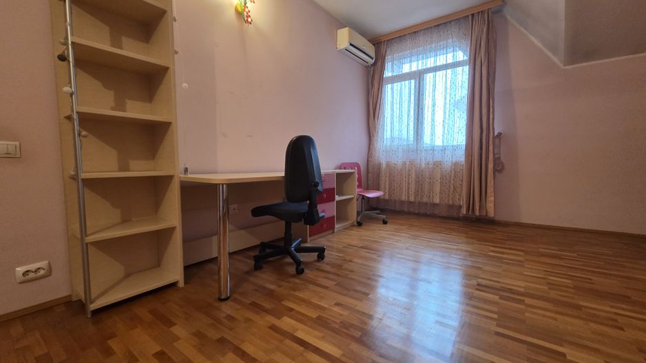 NOU! Vila deosebita, verdeata , intimitate , confort,  Parc Bazilescu - Poză 24