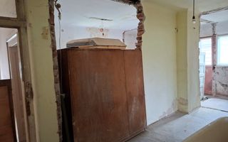 BRASADAS vinde 2 apart. lipite in zona ULTRACENTRALA. - Poză 2