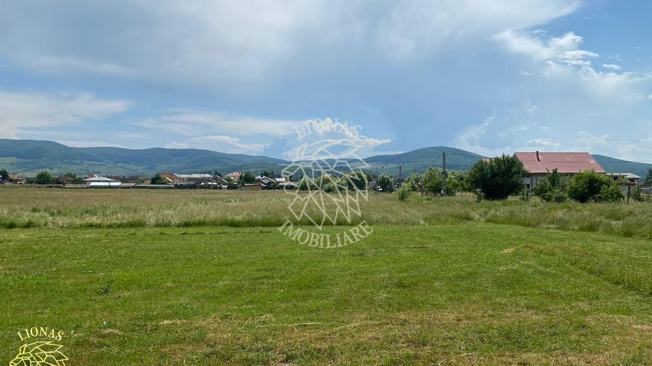 Teren 1000 mp-panoramic-Sieu Magherus la 16 km de Bistrita - Poză 3