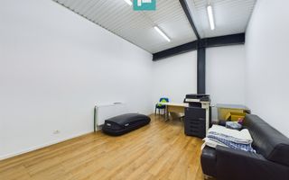 Spațiu Logistic la Autostrada A1 - Poză 20