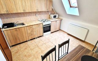 Oferim spre inchiriere apartament cu 2 camere, Zonă Spitalul Județean/Girocului. - Poză 13