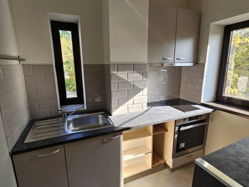 Apart 2camere , 2 bai si terasa zona 1Mai/ Domenii - Poză 15