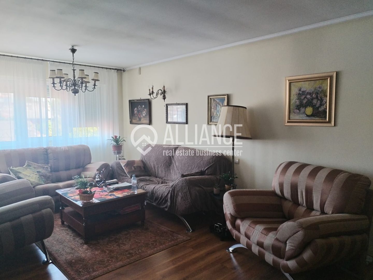 Inel 2(cod04)-Vila P+1+M - Poză 1