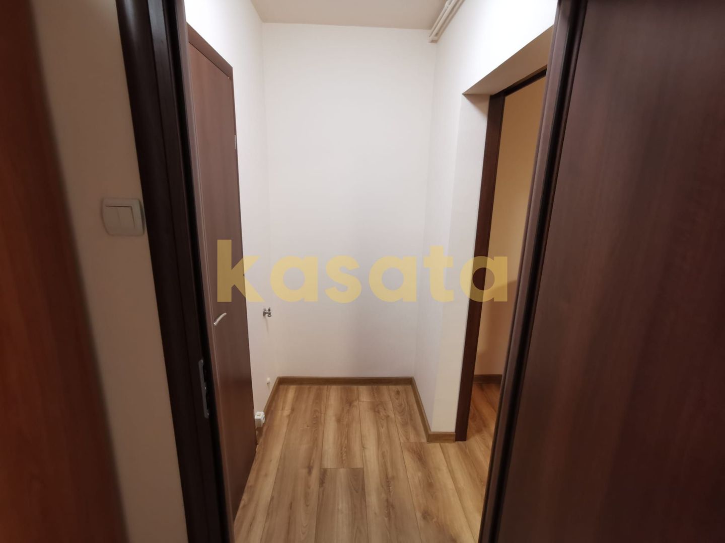 Apartament 2 Camere | Renovat | 55mp | Balcon spatios I Metrou - Poză 17