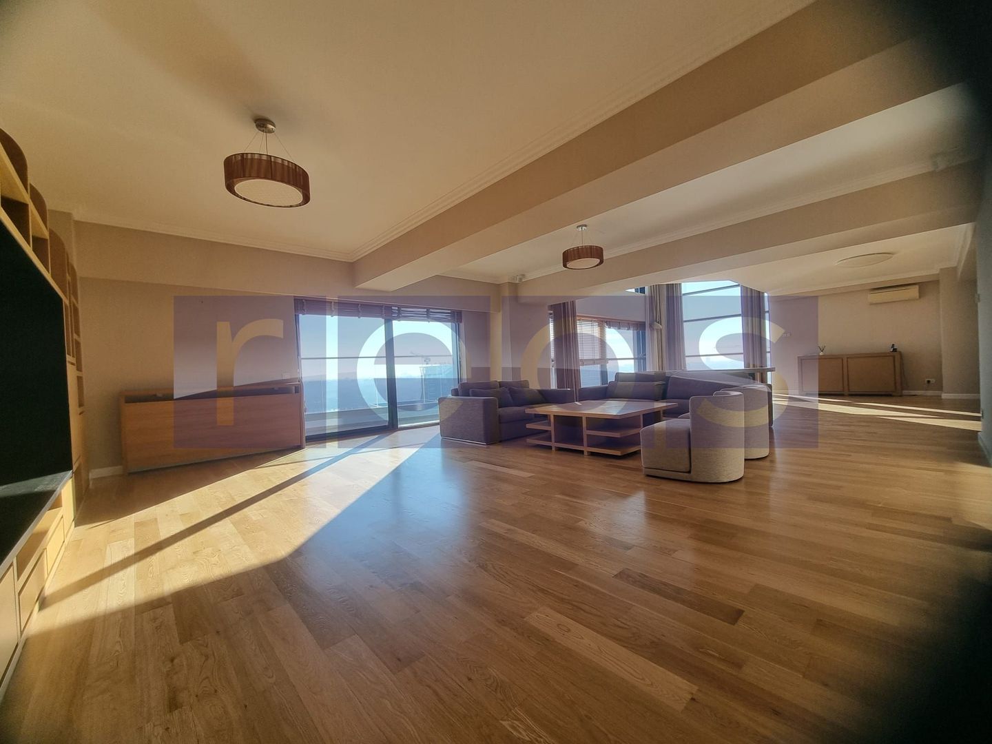 Vanzare penthouse cu view spectaculos in Complex Upground - Poză 5