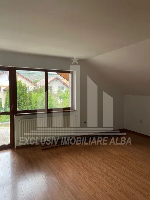 Casa individuala de vanzare, Cetate - Poză 5