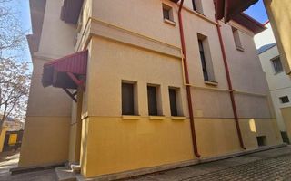 🏢 Spațiu de birouri modern – 5 camere, 3 băi – Zona Centrală, Ploieșt - Poză 101