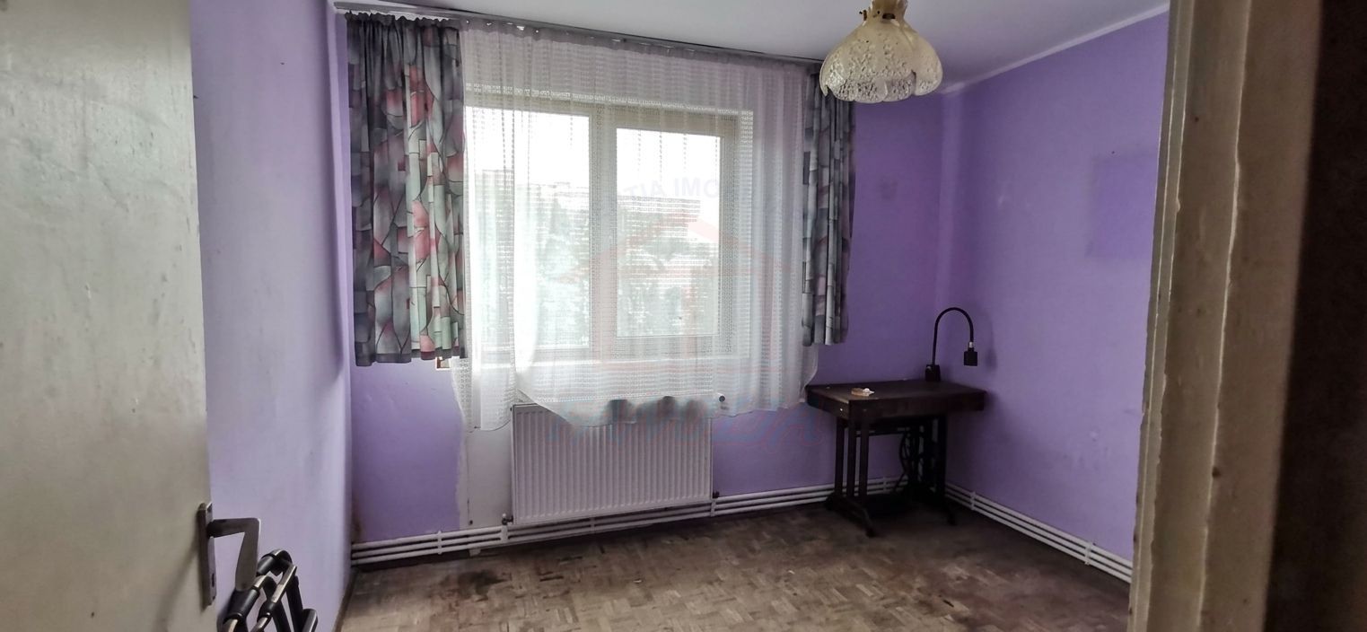 APARTAMENT 3 CAMERE DE VÂNZARE | MAZEPA – APROAPE DE FALEZĂ | 80.000 € - Poză 5