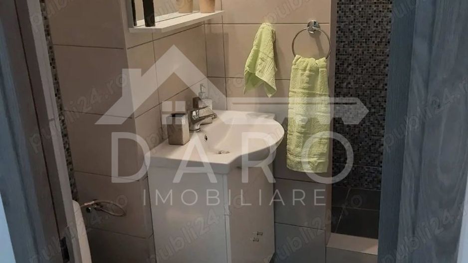 Apartament spațios 3 camere, zona centrala , Poli 2 - Poză 5