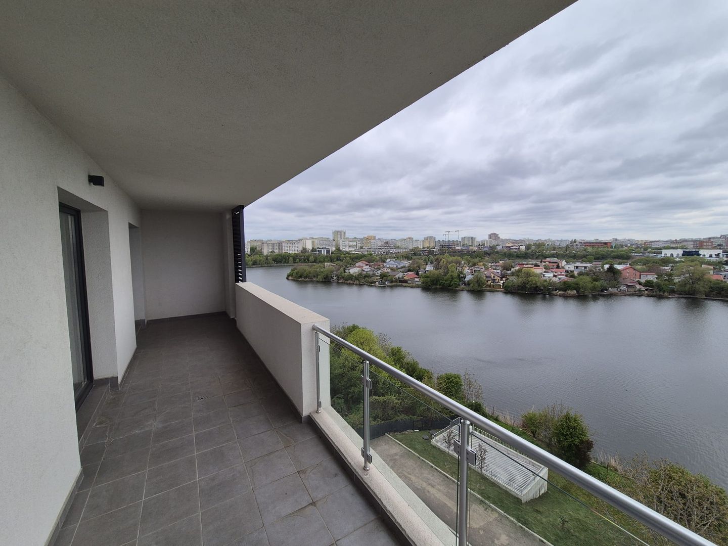 3 CAMERE VEDERE SUPERBA SPRE LAC BLOC NOU FINALIZAT TERASA GENEROASA - Poză 15