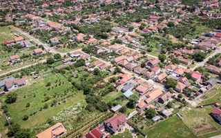 CASĂ ÎN HORIA - Poză 26