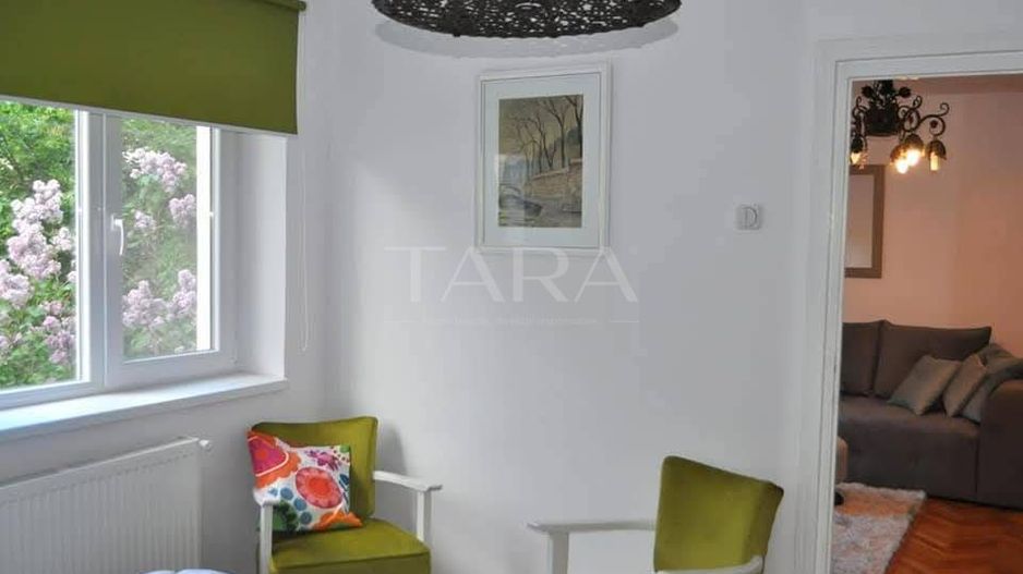 Apartament cu 2 camere, complet renovat, zonă Centrala. - Poză 6