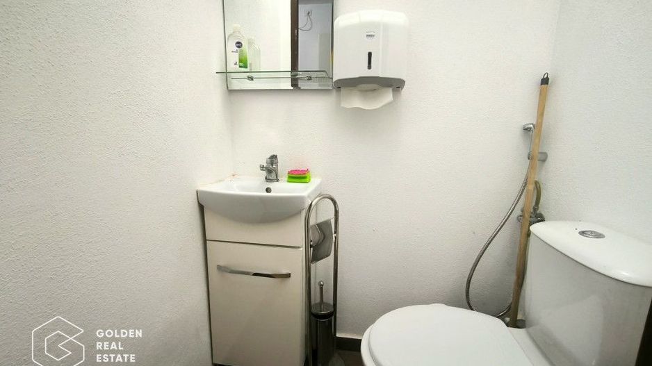 Spatiu birouri, ultracentral langa Tribunalul Arad - Poză 7