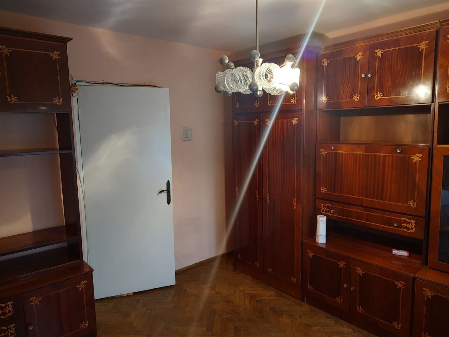 ageuropa.ro vinde Ap. 2 cam. 55mp Etaj 2 în Carpați 1. - Poză 7