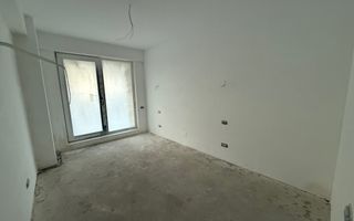 Apartament 4 Camere de Vanzare - Poză 11