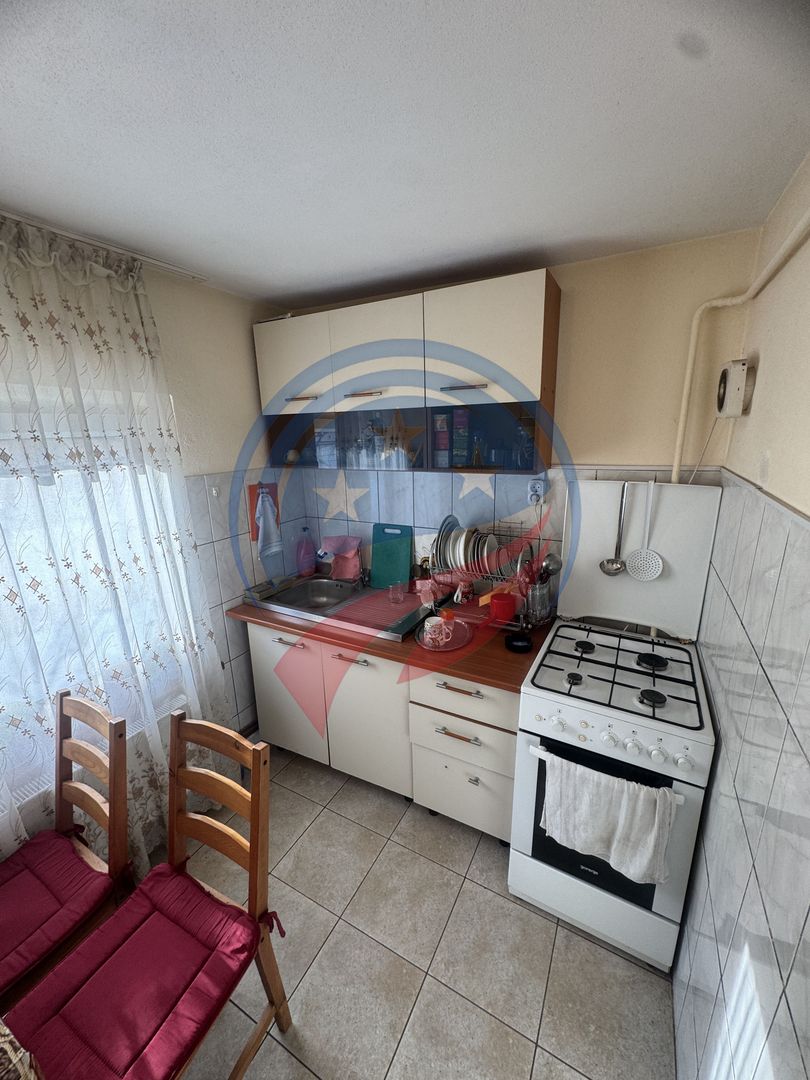 Casă primitoare, excelent poziționată, ideală pentru o familie! - Poză 6