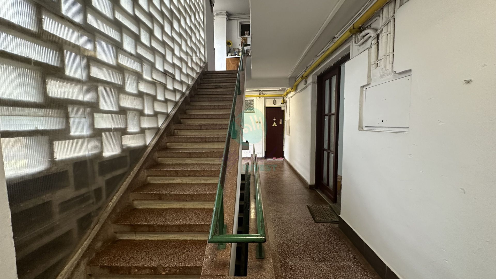 2 camere RENOVATE zona Calea Calarasilor - Piata Sfantul Stefan - Poză 15