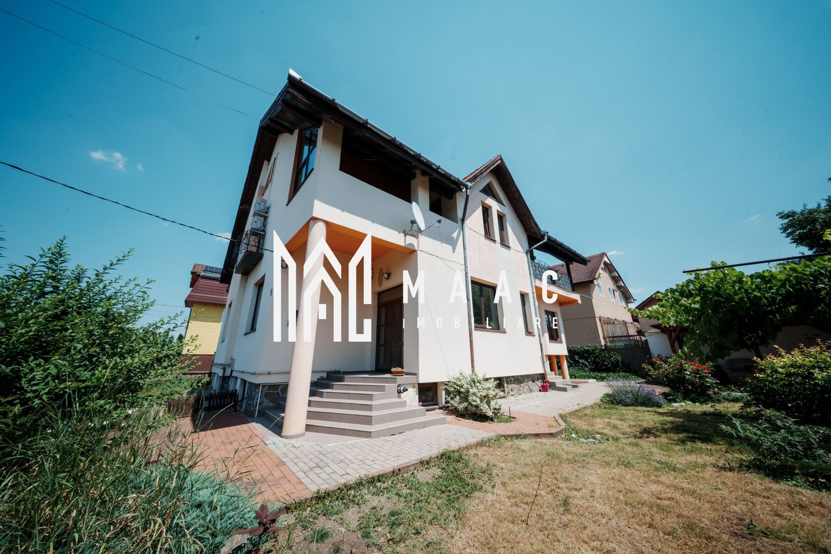 Case de vânzare Sibiu | Trei Stejari | 320 mp, acces din 2 străzi - Poză 1