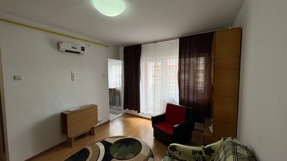 Garsonieră zona lenin etaj 2 de închiriat - Poză 2