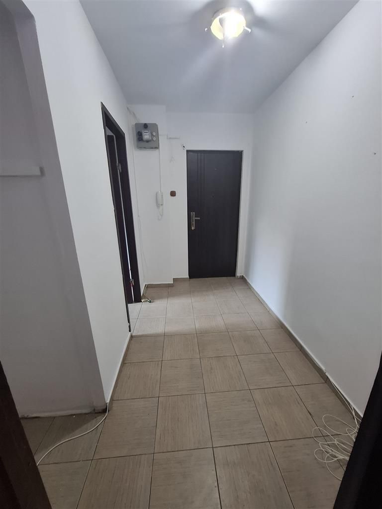 Favorit-Gh Lazar 3 camere parter cu centrala proprie - Poză 22