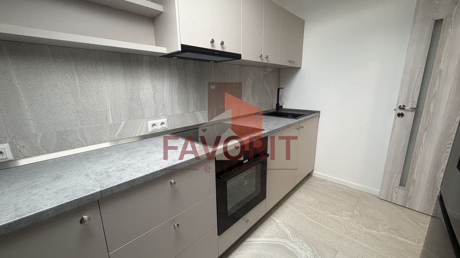 Mobilat si utilat. Disponibil imediat.  Bucatarie inchisa - Poză 1