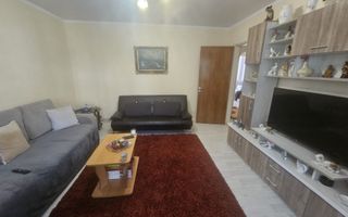 Apartament 4 camere, etaj 1 – Exercițiu, lângă Poștă - Poză 2