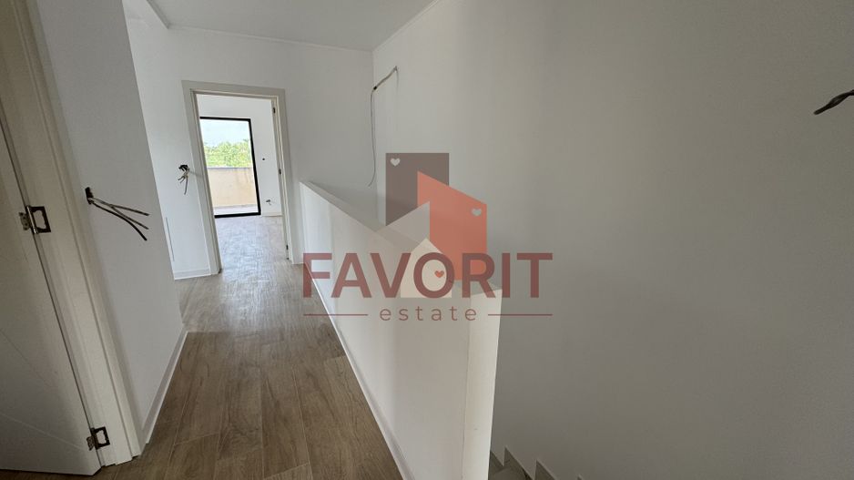 Finisat la cheie. Langa padure. Toate utilitatile - Poză 8