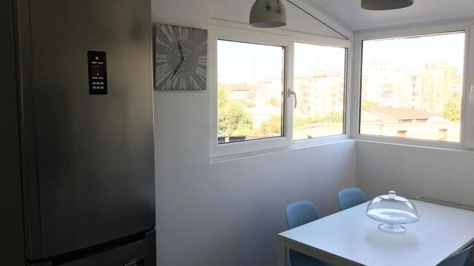 Apartament 3 camere spațios, complet mobilat, în zona Ultracentrală - Poză 9