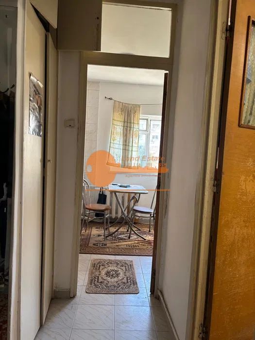 Garsoniera Sebastian-Bloc Mixt-1988 - Poză 3