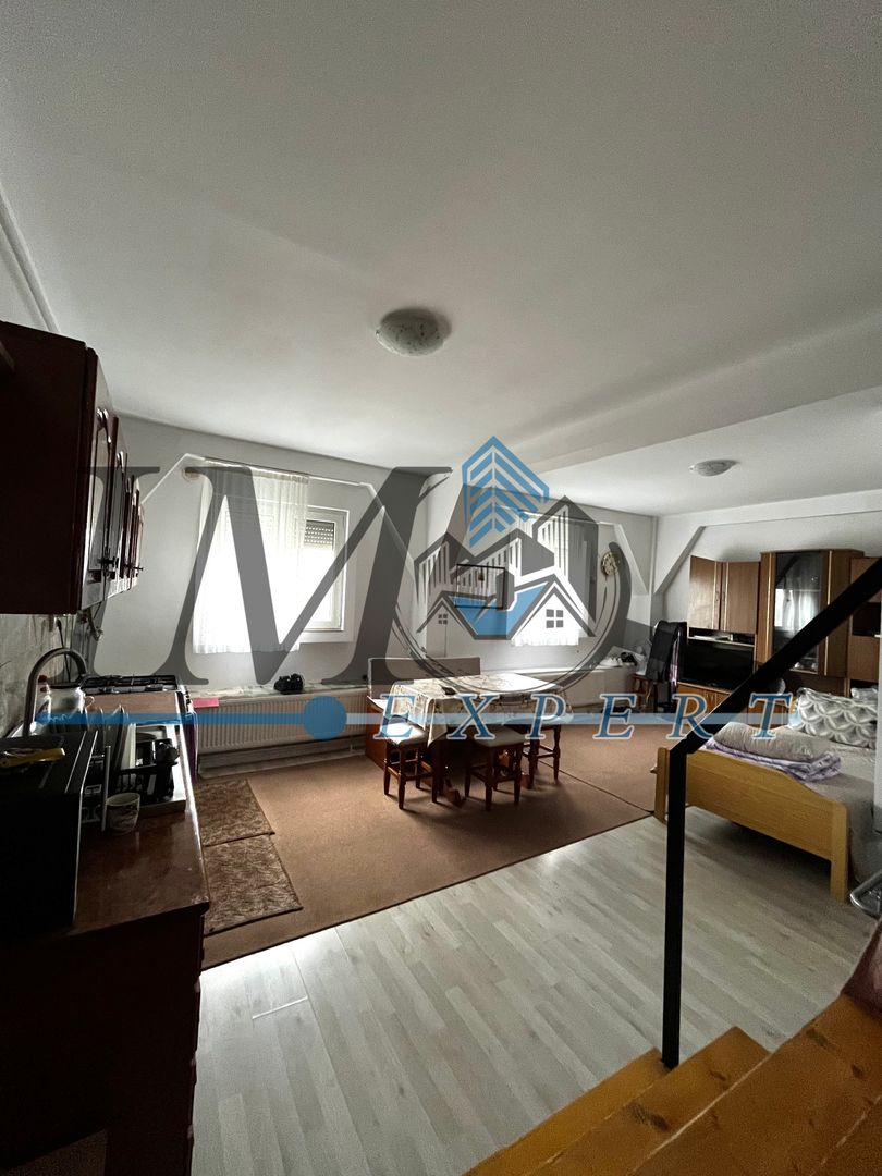 Apartament cu 2 camere in Aleea Parc - Poză 1