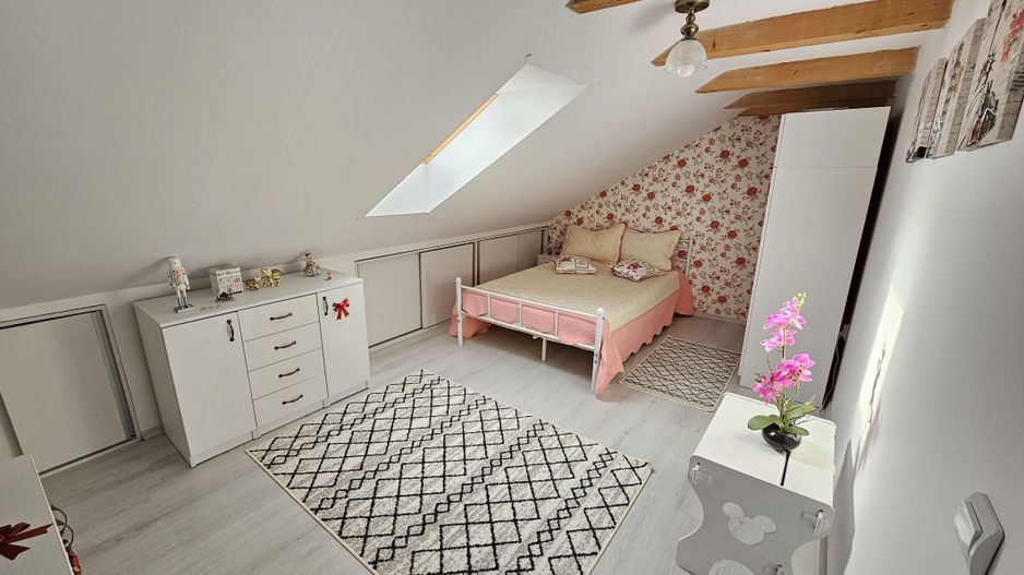 CASĂ individuală  P+M, teren 600 mp, zona M.Grecilor; - Poză 3