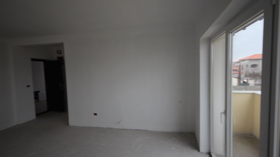 Apartamet 3 camere in Ghiroda - Poză 11