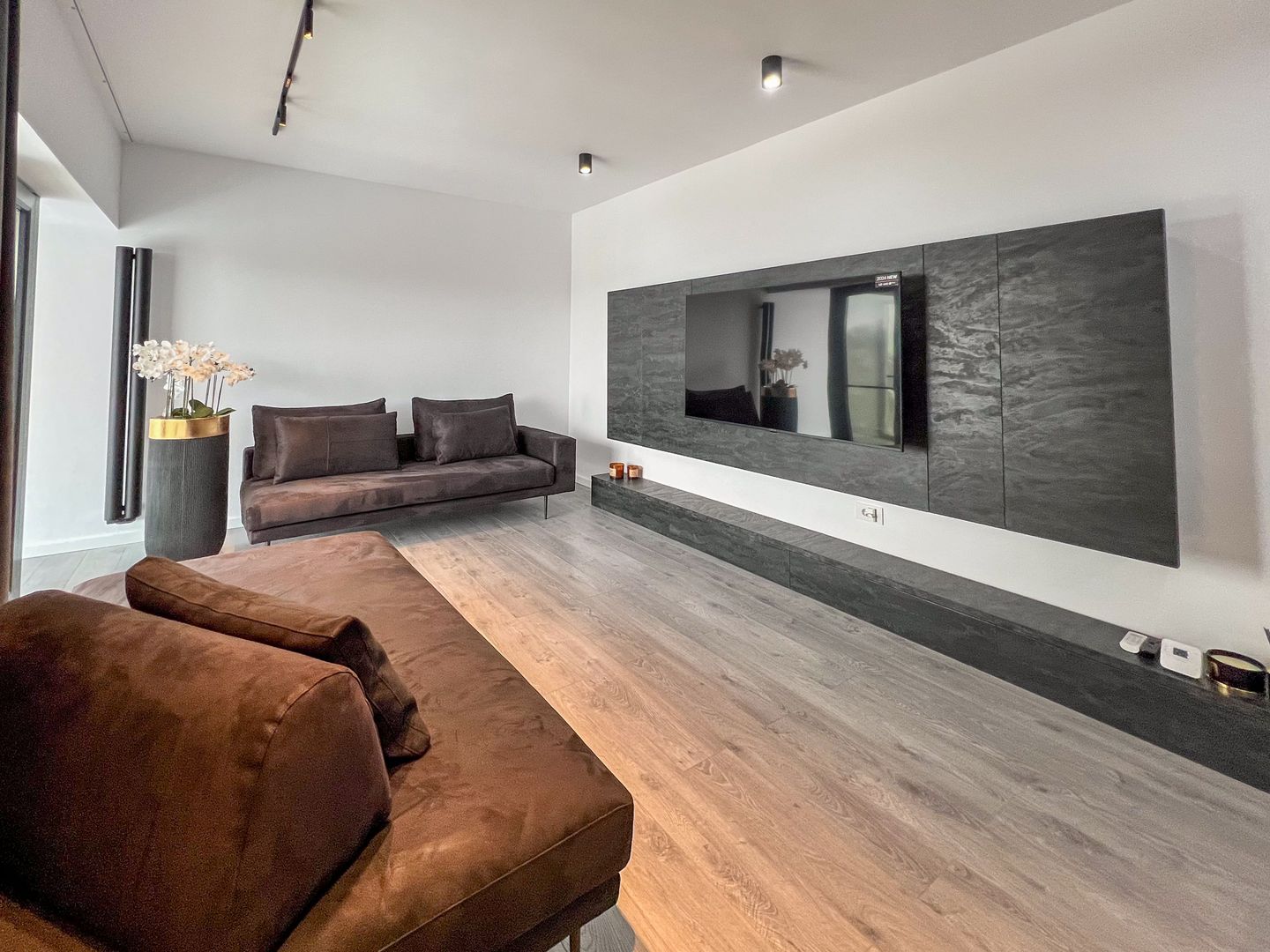 PRIMA INCHIRIERE| Design modern | Parcare - Poză 2