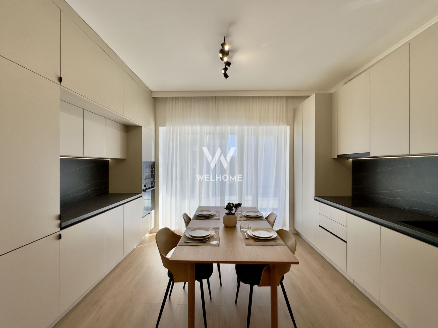 Apartament cu 2 camere, mobilat, etaj 1, terasă 10.42 - întabulat - Poză 3