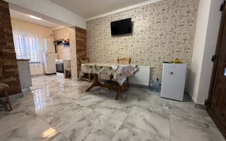 De Vanzare 2 Case In Curte Titulescu/Strada Crinului Teren 550MP - Poză 11