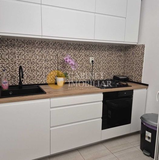 Nicolina 2 Prima Statie 3 camere 76mp - etaj 3/4 - renovat - Poză 5