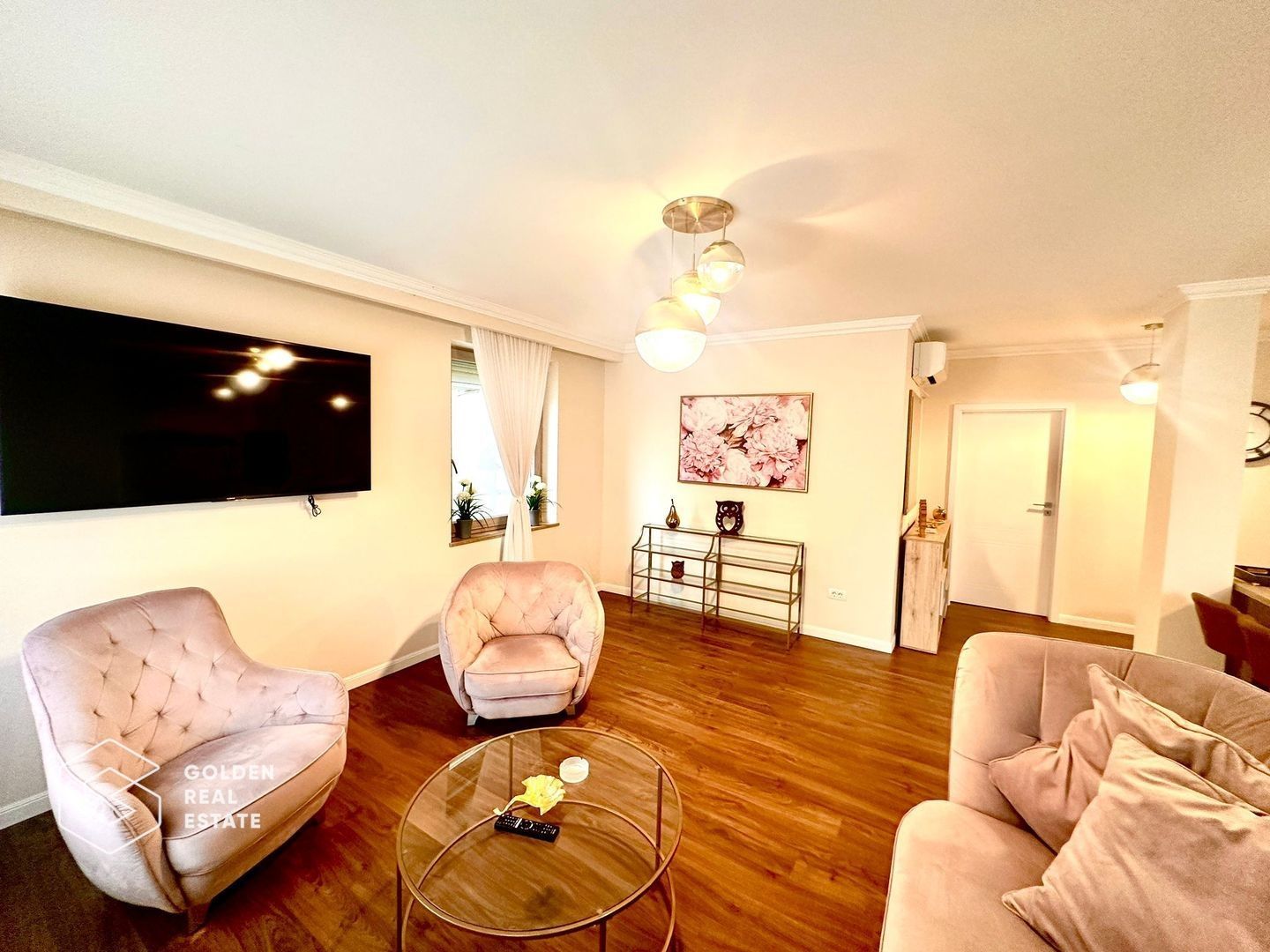 Apartament premium, zona Subcetate, 3 camere, 2 bai, loc parcare, sala, piscina - Poză 12