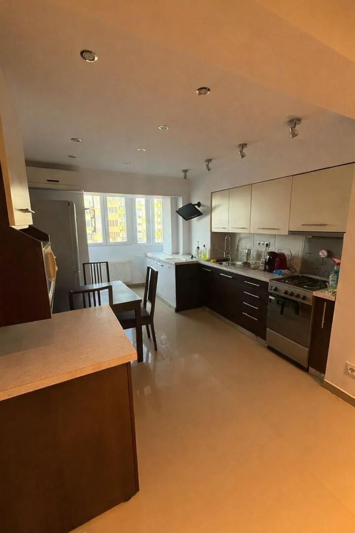 2 camere 70 mp, decomandat,  utilat complet, Calea 13 Septembrie - Poză 1