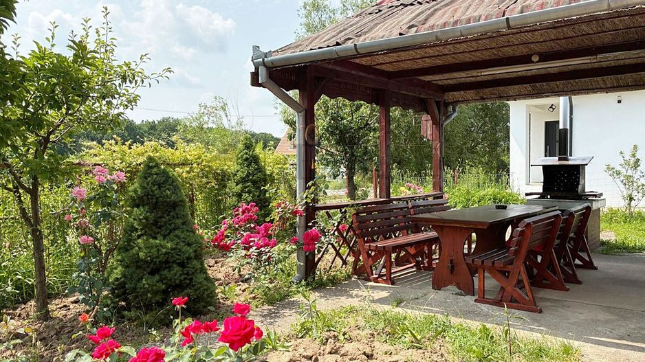 Casa cu teren 1079 mp de vanzare in Apateu, Bihor - Poză 17