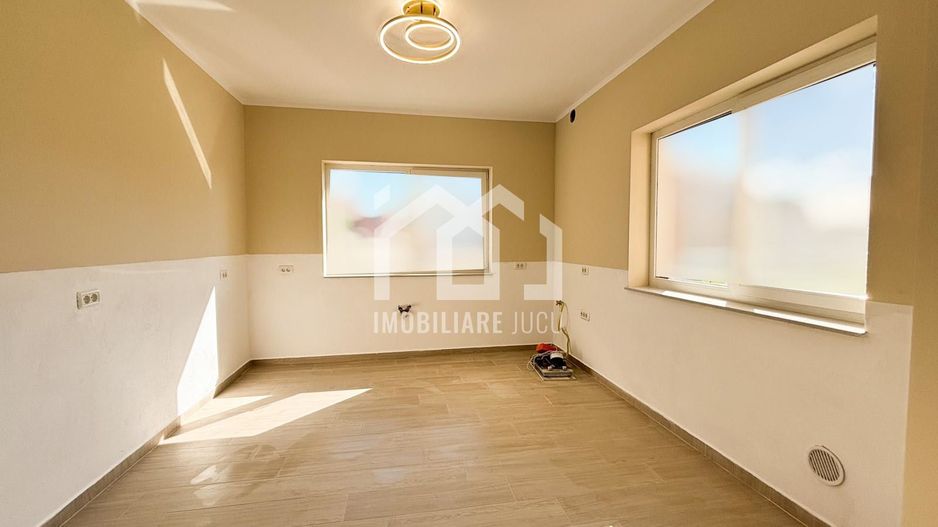 Casa individuala 5 camere,  160mp, Teren 1200mp,  Jucu de Sus - Poză 10