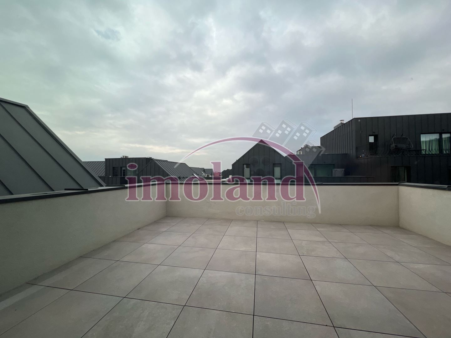 Vanzare - Townhouse 6 camere - mobilat + 2 locuri parcare Avalon Estate - Pipera - Poză 11