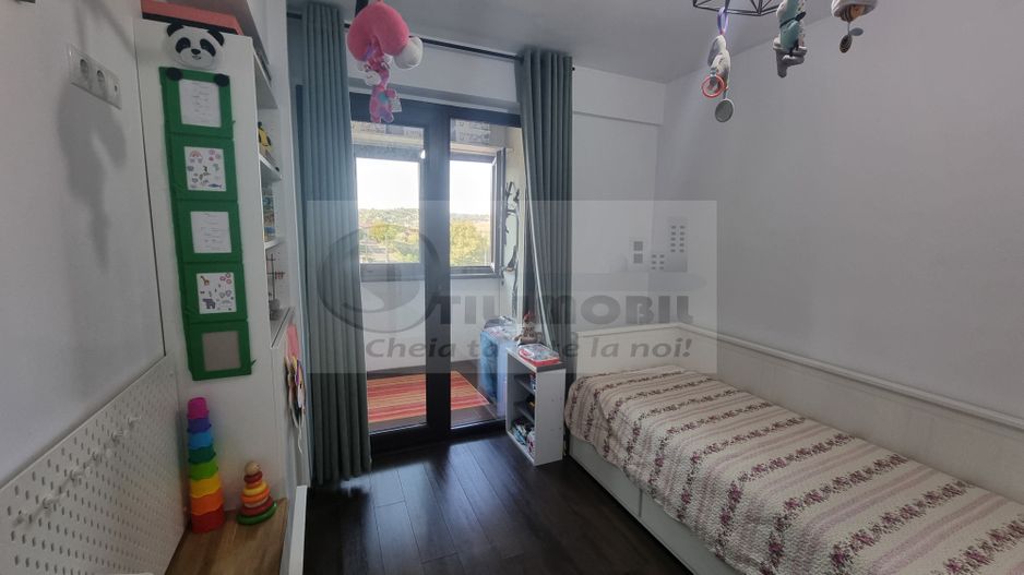 Apartament cu 4 camere - etaj 2/3 - Rediu - Casablanca - 135000 euro - Poză 5