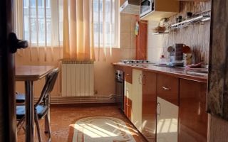 De inchiriat apartament  2 camere, Micro 20, zona 2 Cocosi, et. 6, 1900 lei - Poză 5