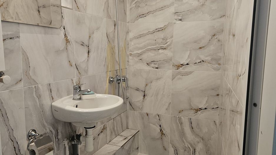 Apartament 2 camere ,zona Afi - Poză 5