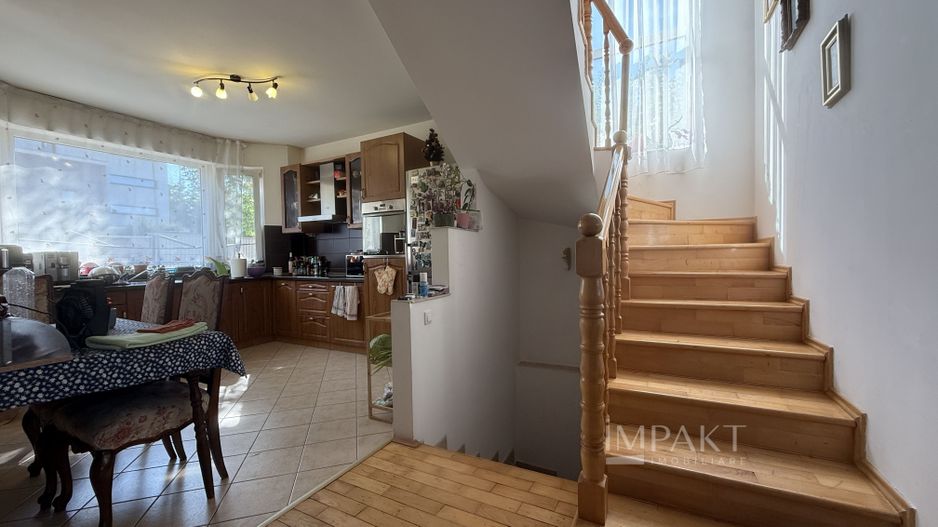 Casa insiruita D+P+E+P langa Grand Hotel Italia - Poză 2