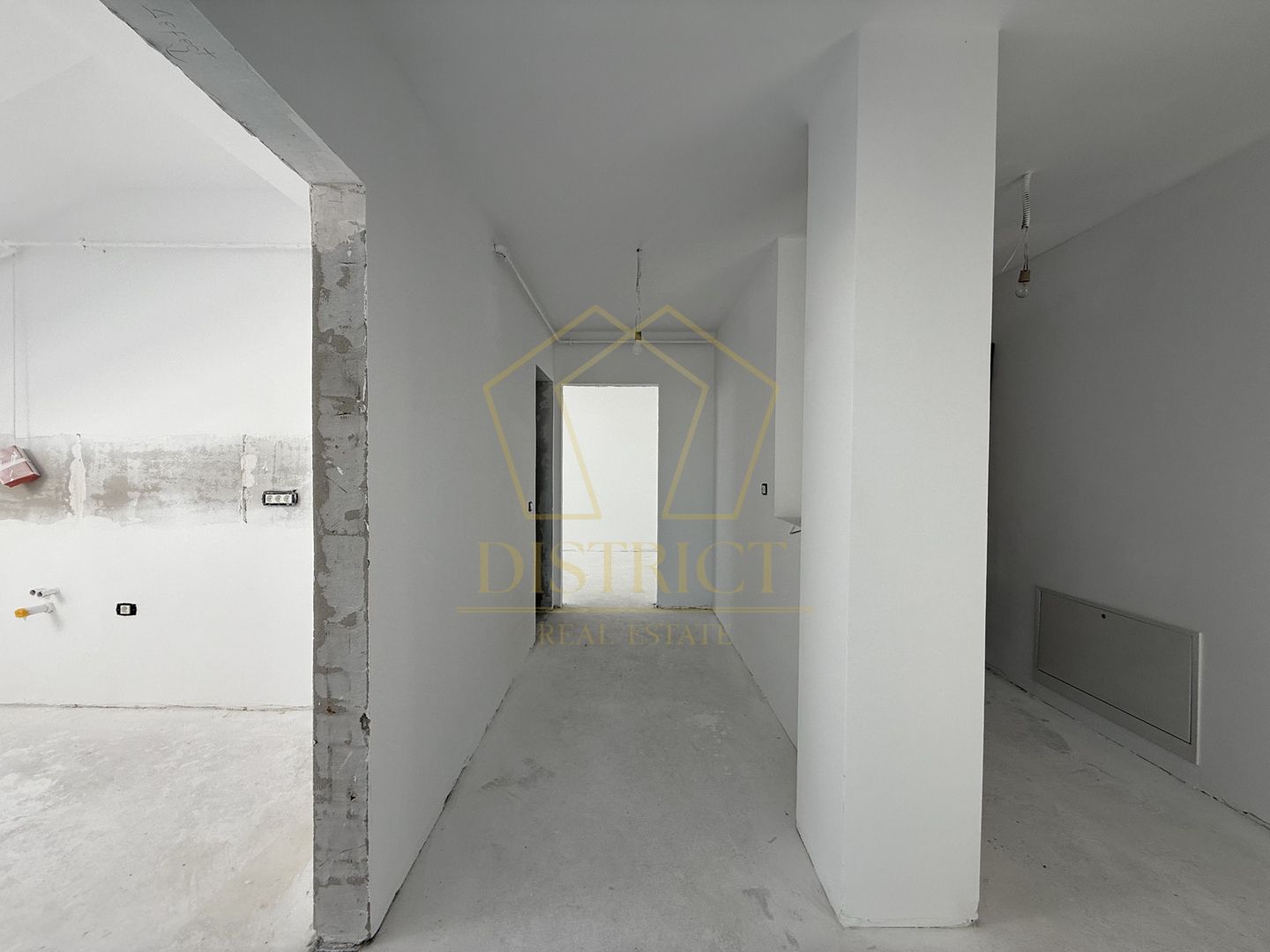 Apartament deosebit cu 3 camere | Terasa 66mp | Lipovei - Poză 5