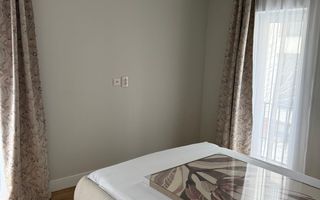 Apartament ultramodern cu 2 camere, parcare si terasa in Europa - Poză 4