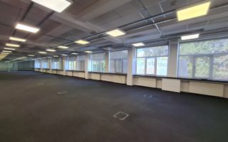 Cladire de birouri 3000 mp - Poză 2