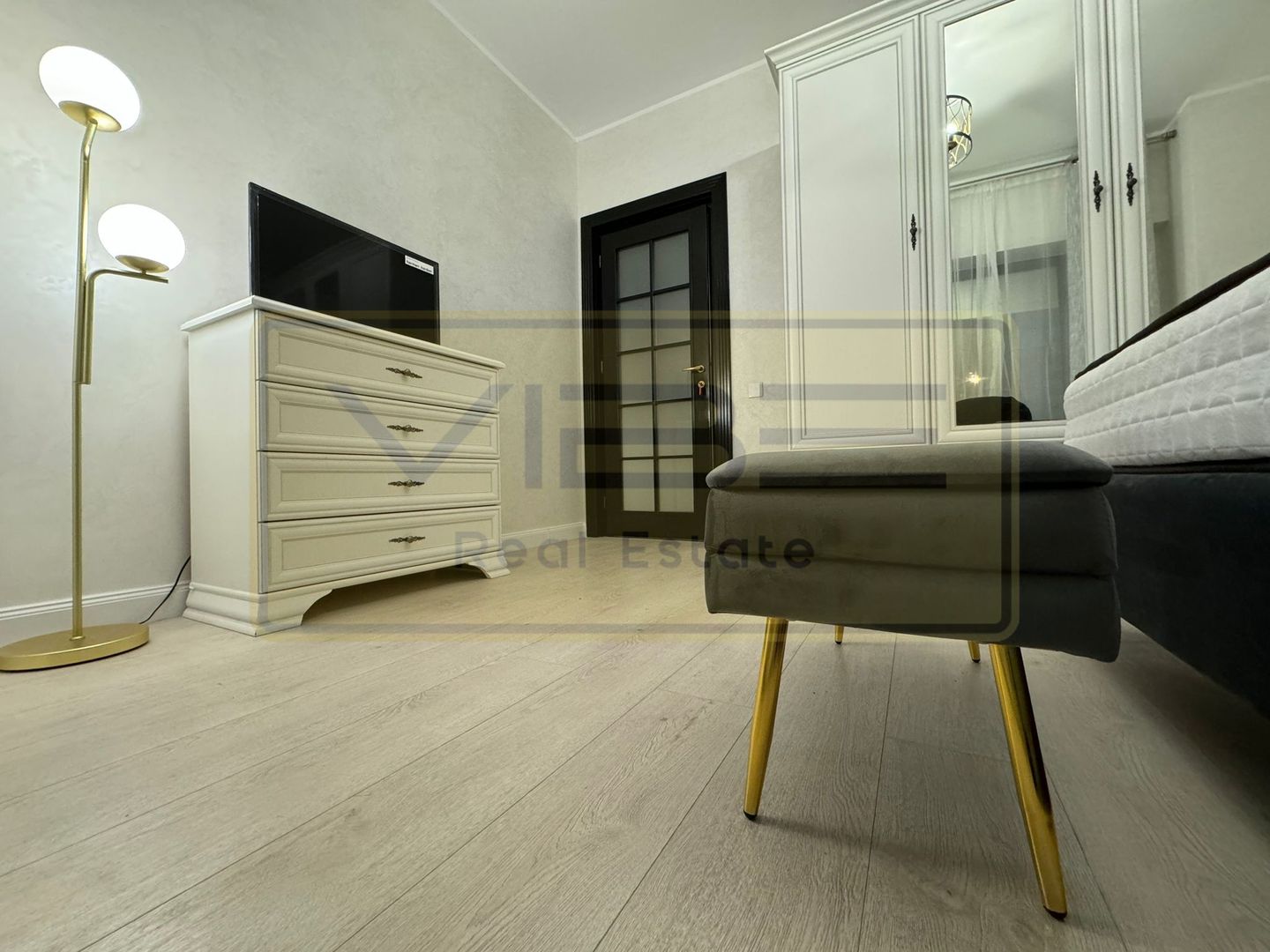 Apartament 2 camere decomandat  Royal Town Copou - Poză 19